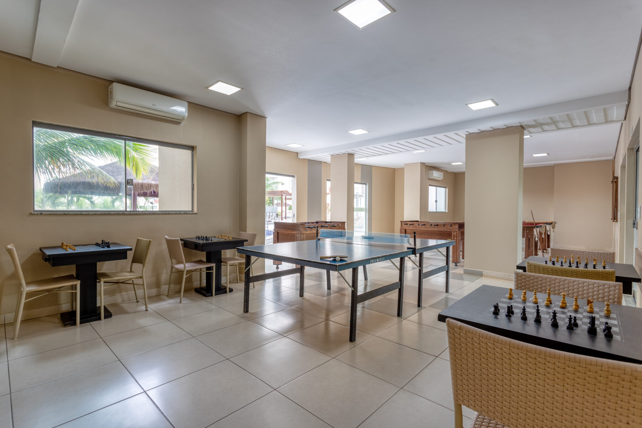 54221_games_center-2